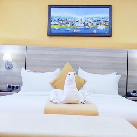 Holiday Hotel Addis Abeba Esterno foto